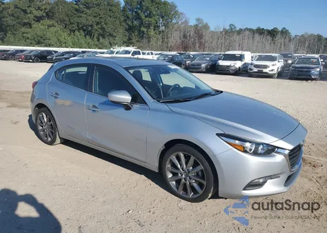 2018 Mazda 3 Touring из США, поврежденный, VIN 3MZBN1L36JM242700